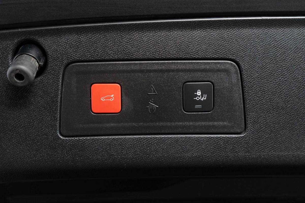 peugeot-508-sw-2021-hibrido-a-gasolina-1598cc