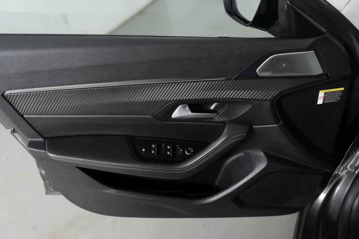 peugeot-508-sw-2021-hibrido-a-gasolina-1598cc