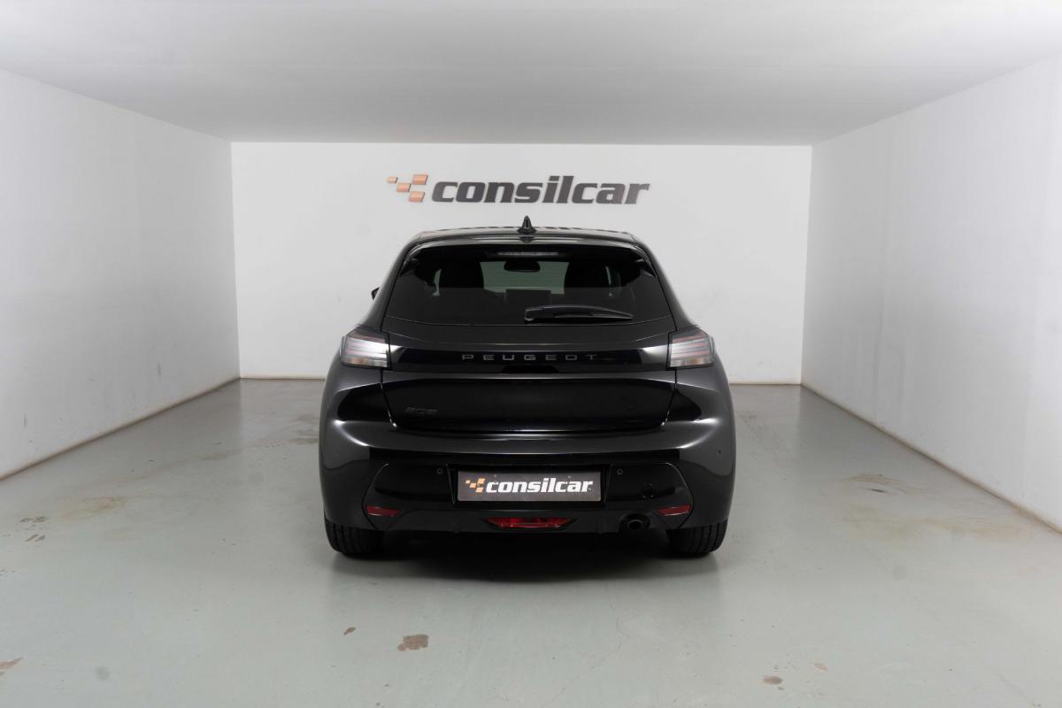 peugeot-208-2025-gasolina-1199cc