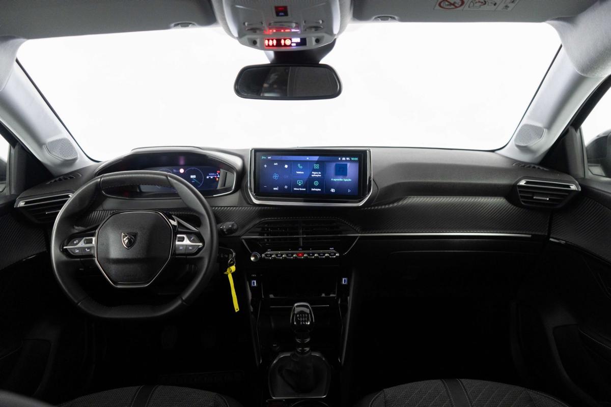 peugeot-208-2025-gasolina-1199cc