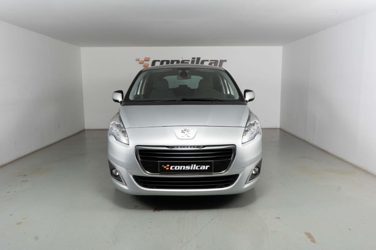 peugeot-5008-2014-diesel-1560cc