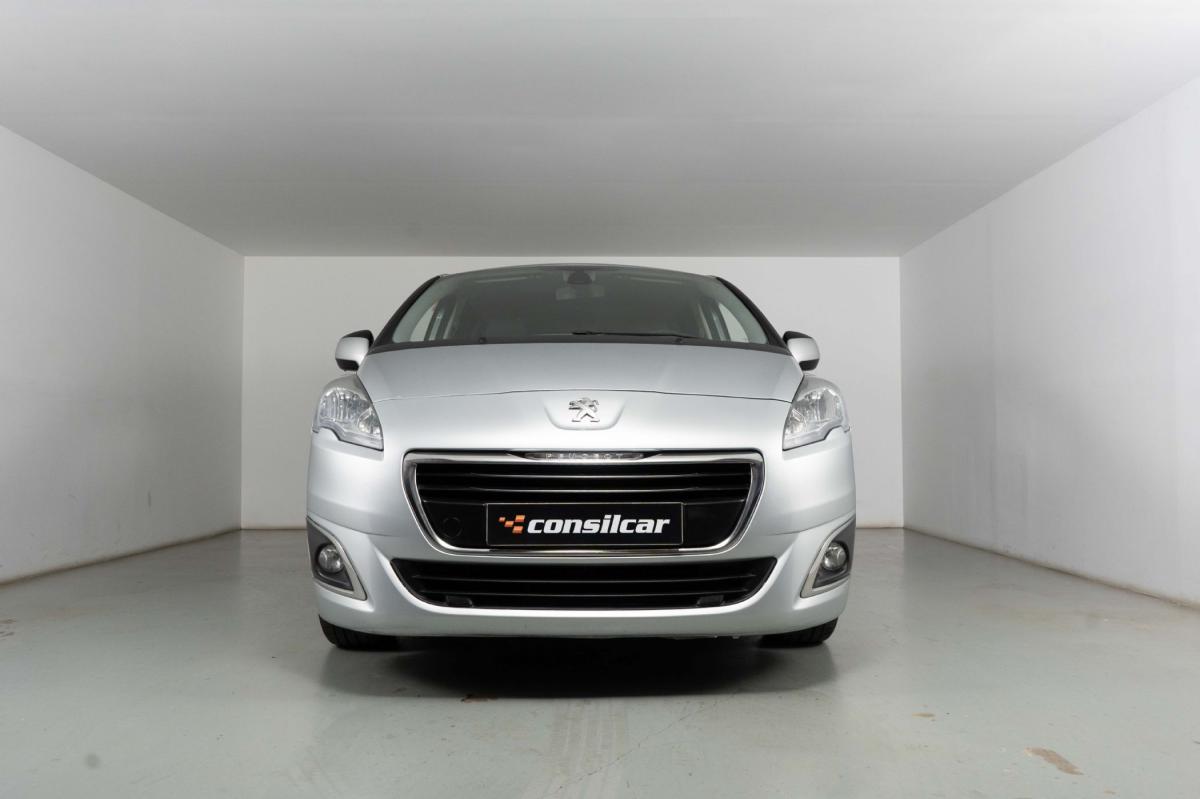 peugeot-5008-2014-diesel-1560cc