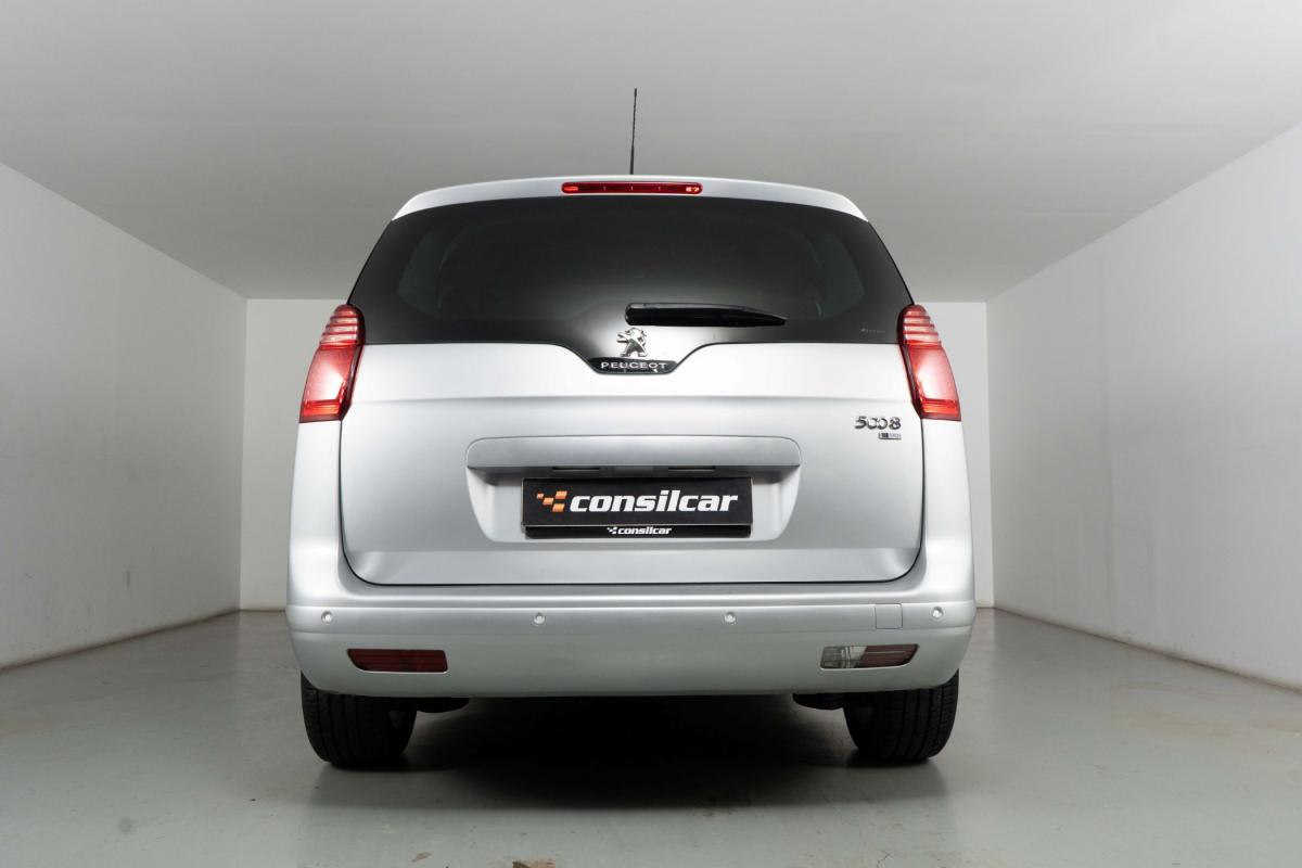 peugeot-5008-2014-diesel-1560cc