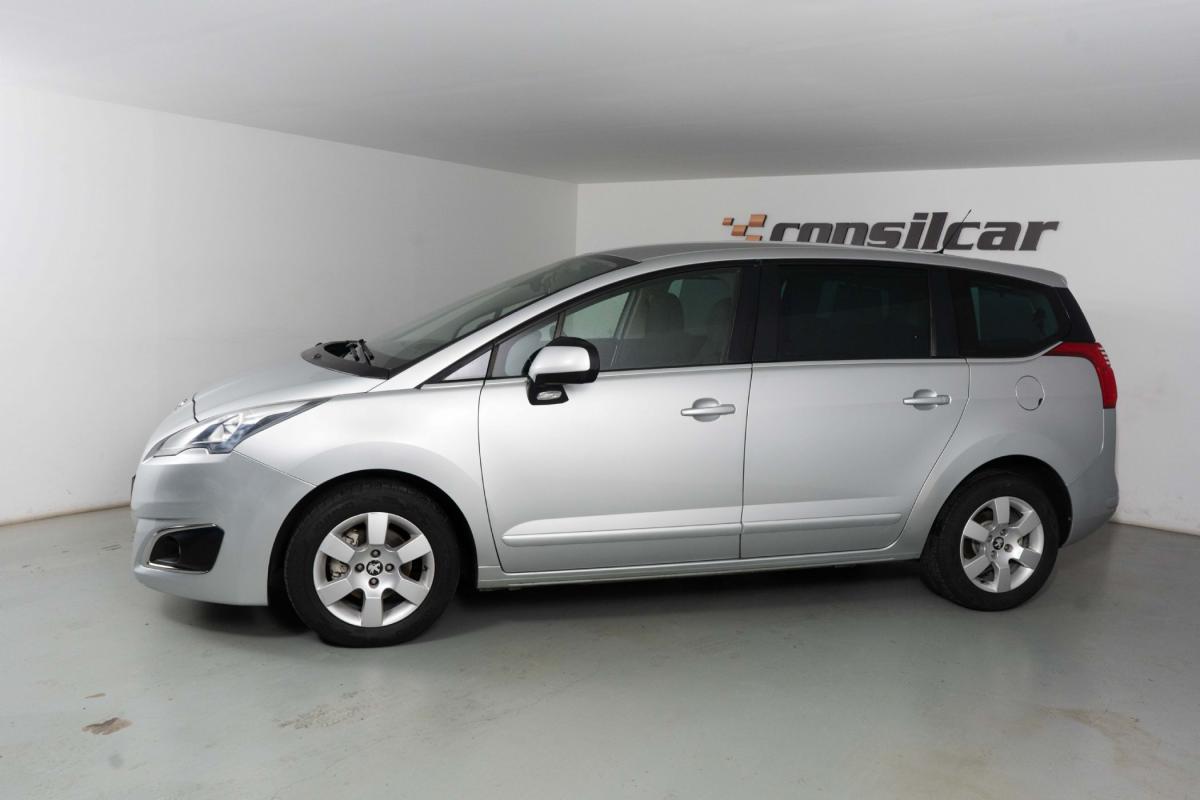 peugeot-5008-2014-diesel-1560cc