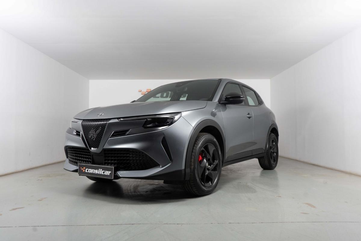 alfa-romeo-junior-2025-gasolina-1199cc