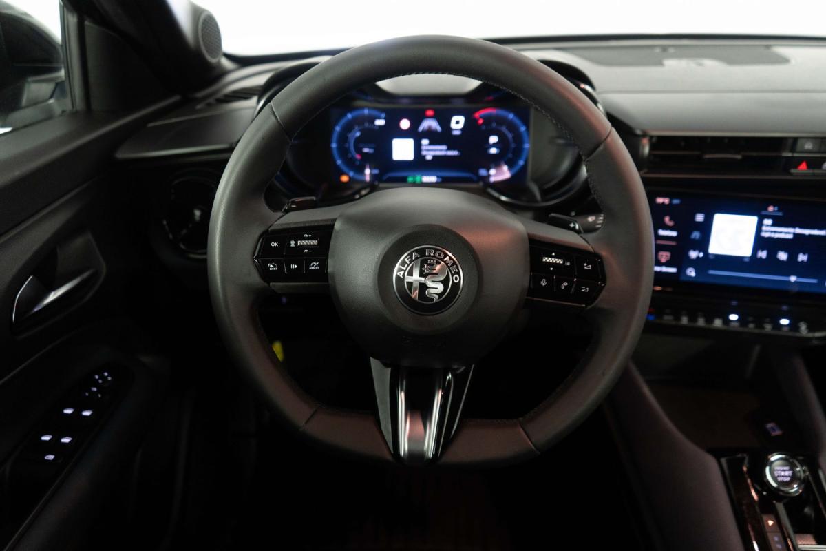 alfa-romeo-junior-2025-gasolina-1199cc