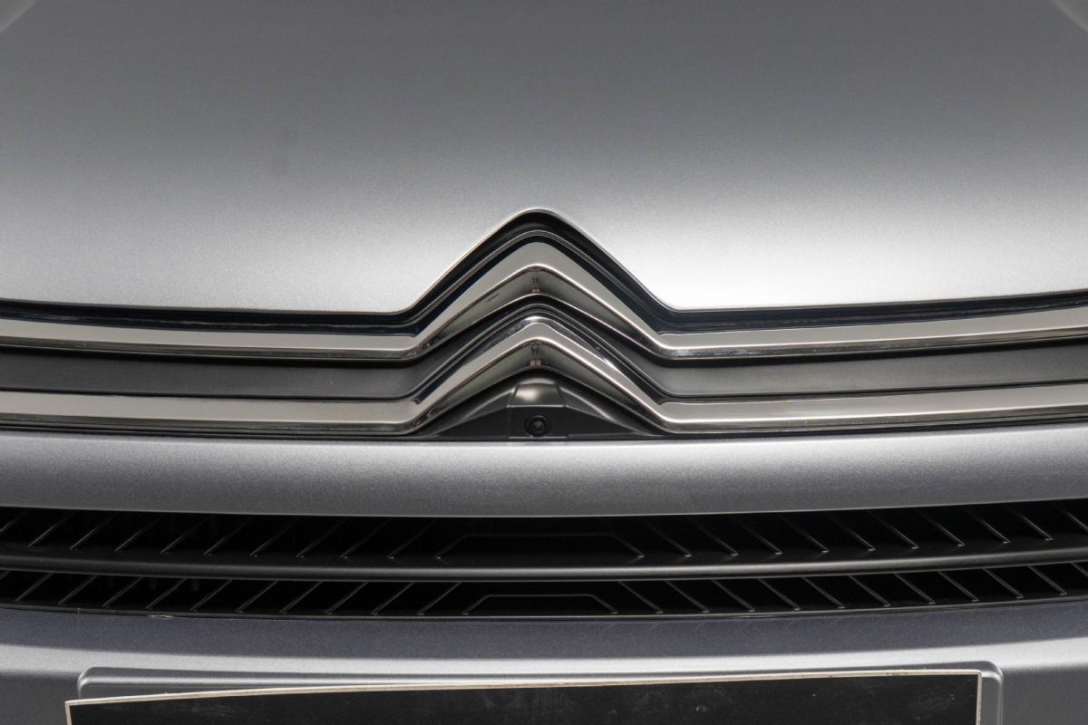 citroen-c4-2024-gasolina-1199cc