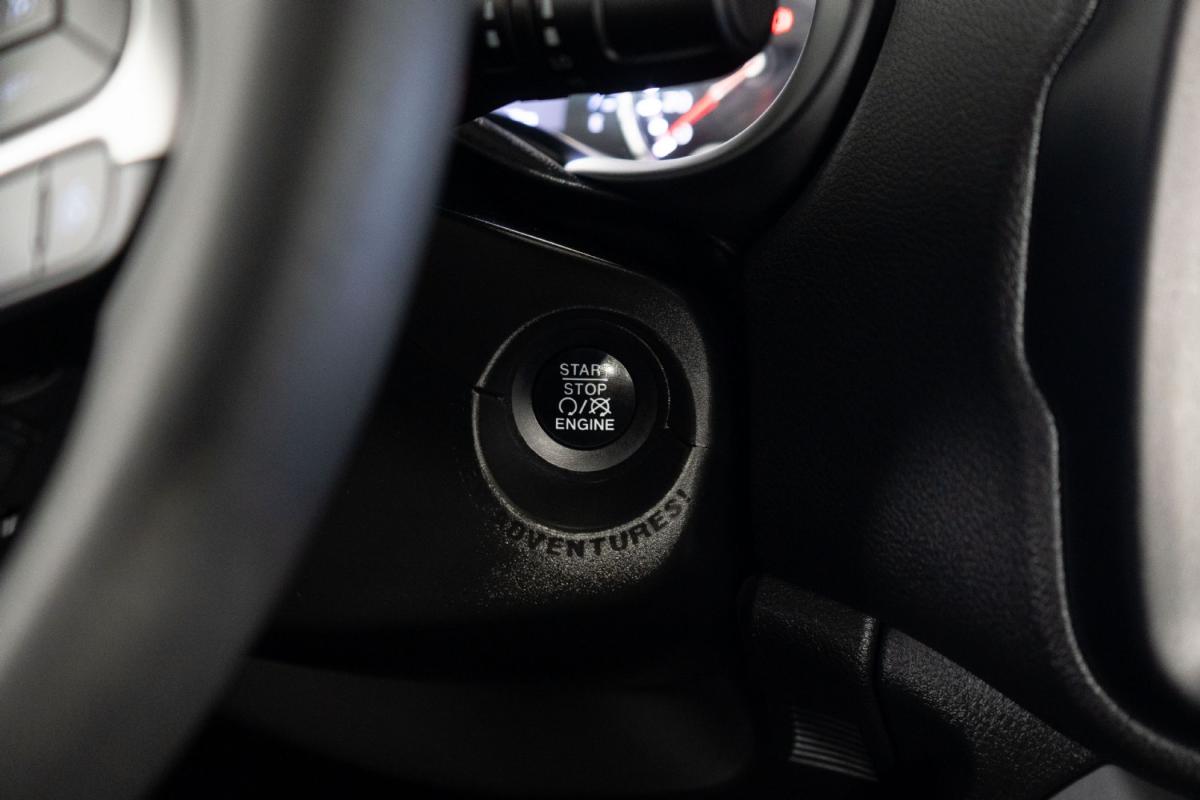 jeep-renegade-2018-diesel-1598cc