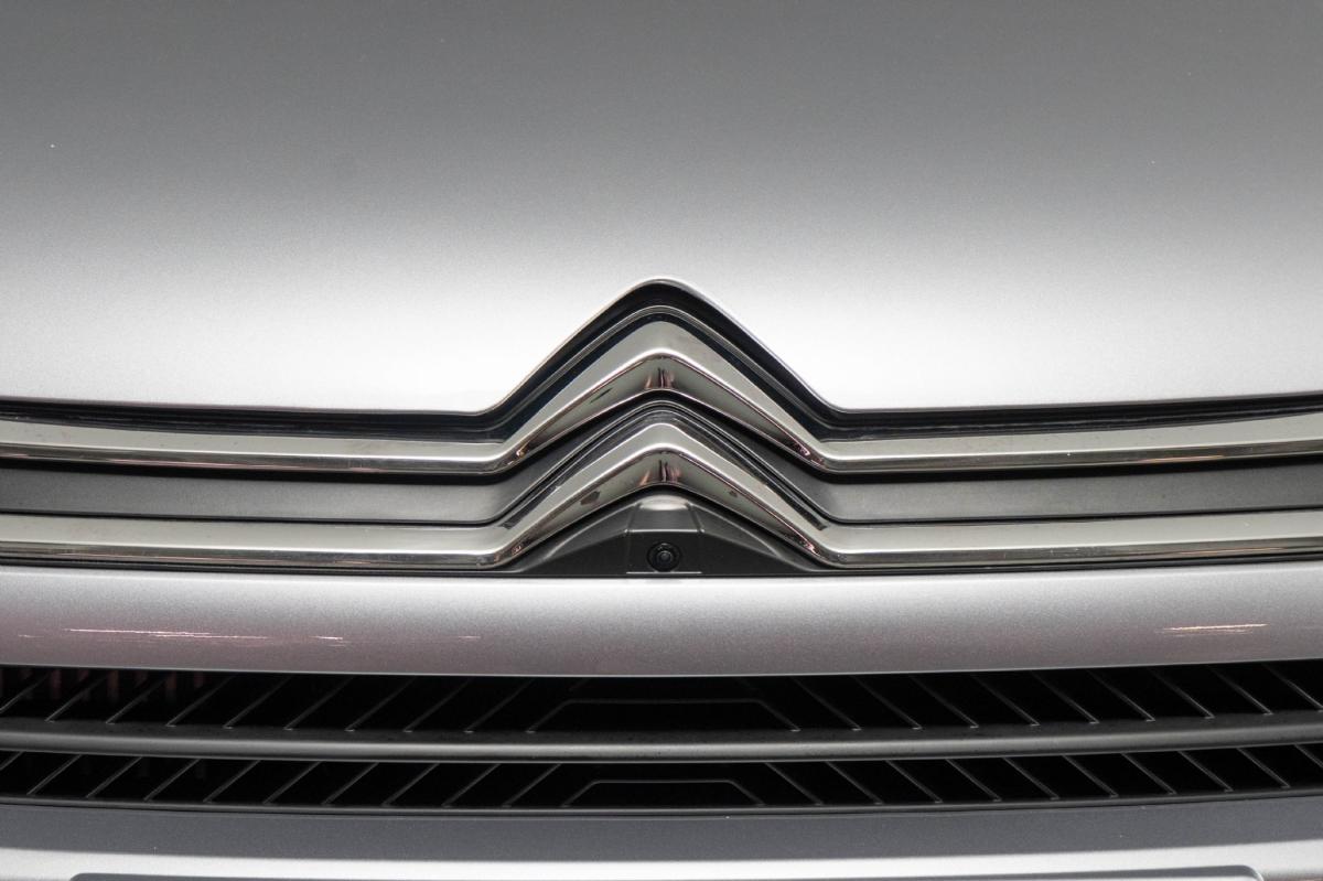 citroen-c4-2024-gasolina-1199cc
