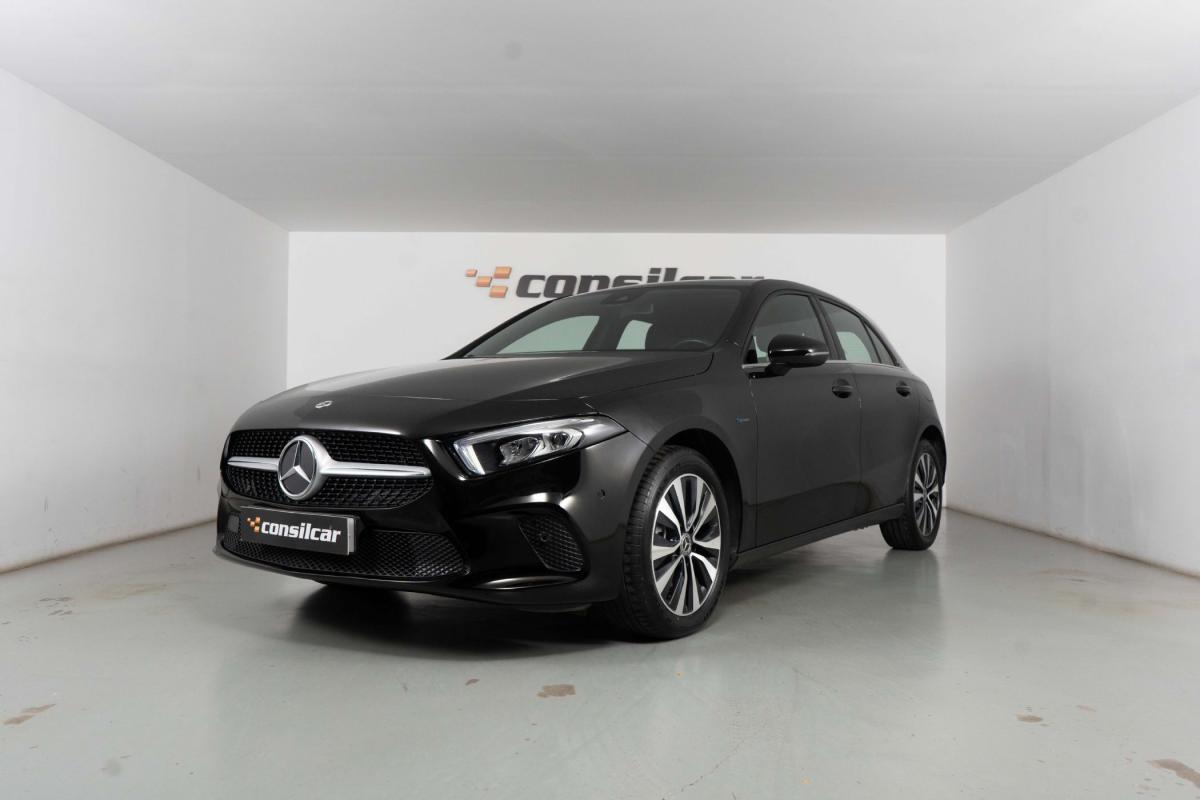 mercedes-benz-classe-a-2021-hibrido-a-gasolina-1332cc