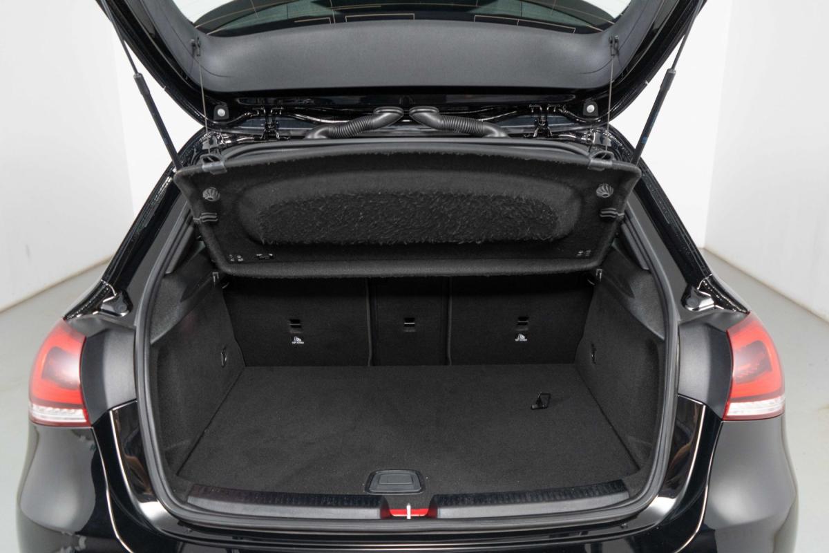 mercedes-benz-classe-a-2021-hibrido-a-gasolina-1332cc