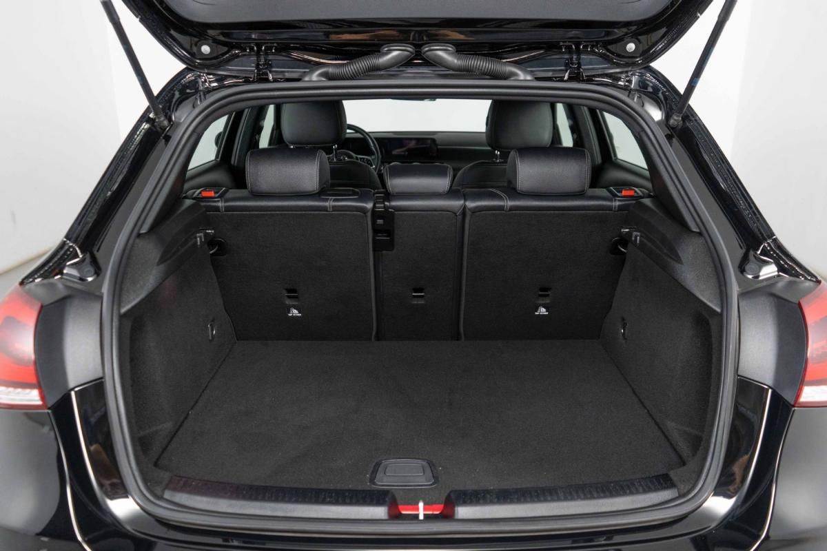 mercedes-benz-classe-a-2021-hibrido-a-gasolina-1332cc
