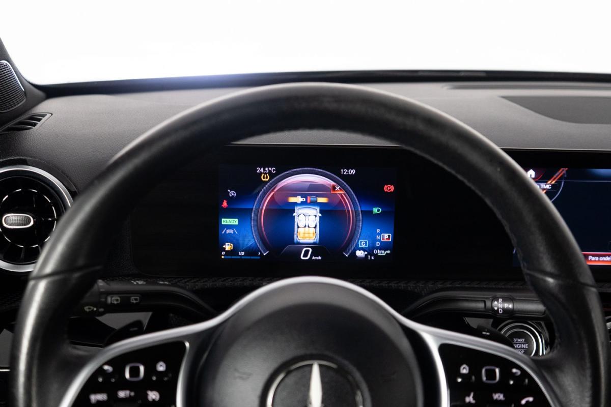 mercedes-benz-classe-a-2021-hibrido-a-gasolina-1332cc