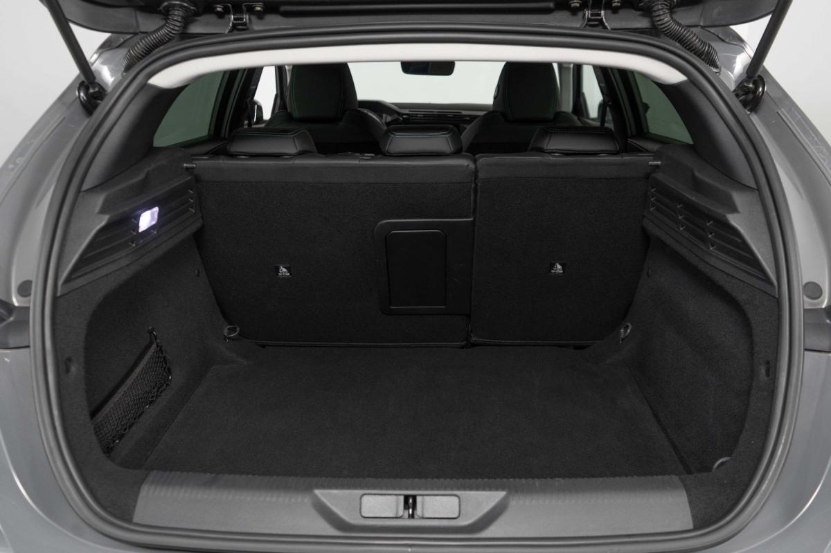 peugeot-308-2024-gasolina-1199cc