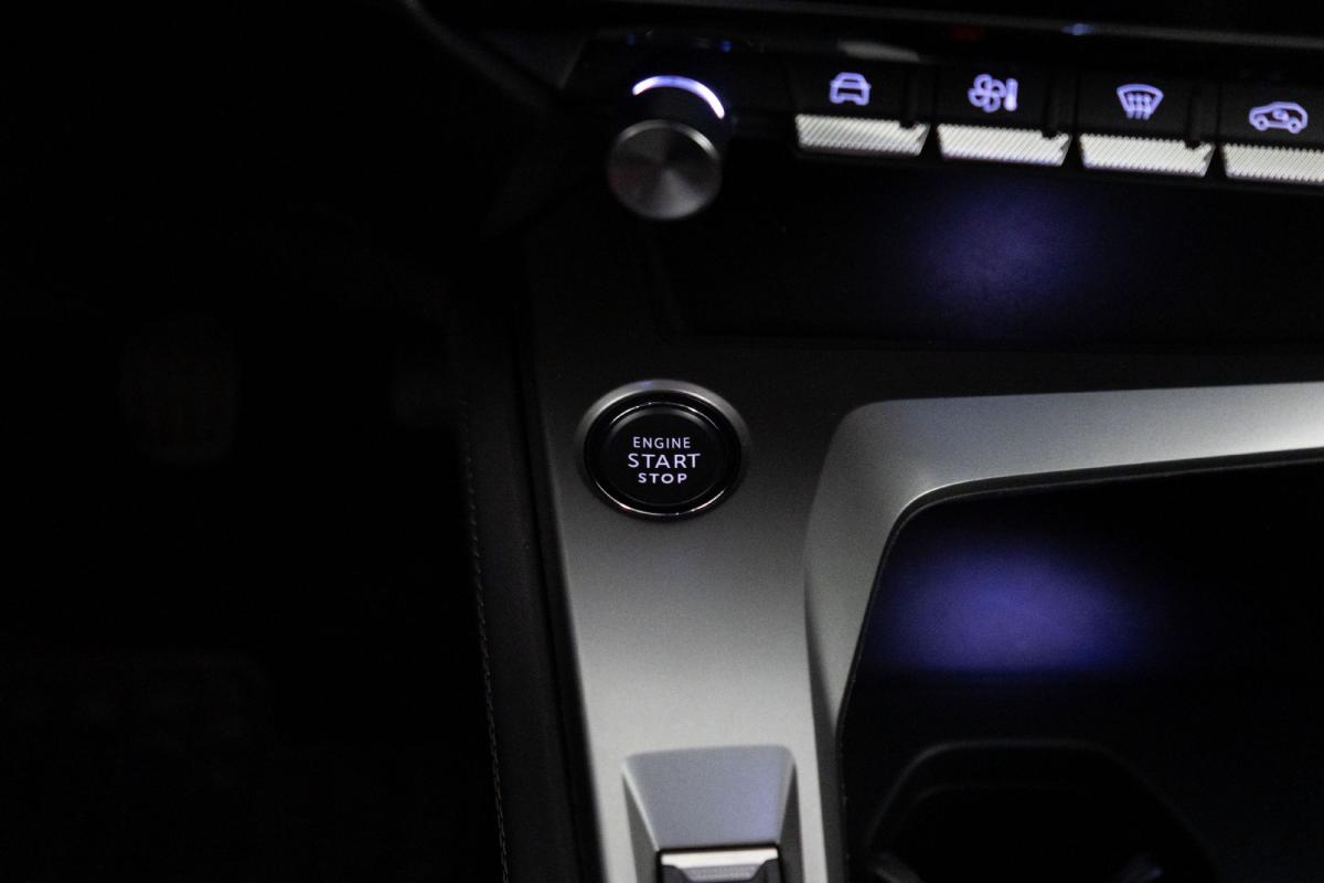 peugeot-308-2024-gasolina-1199cc