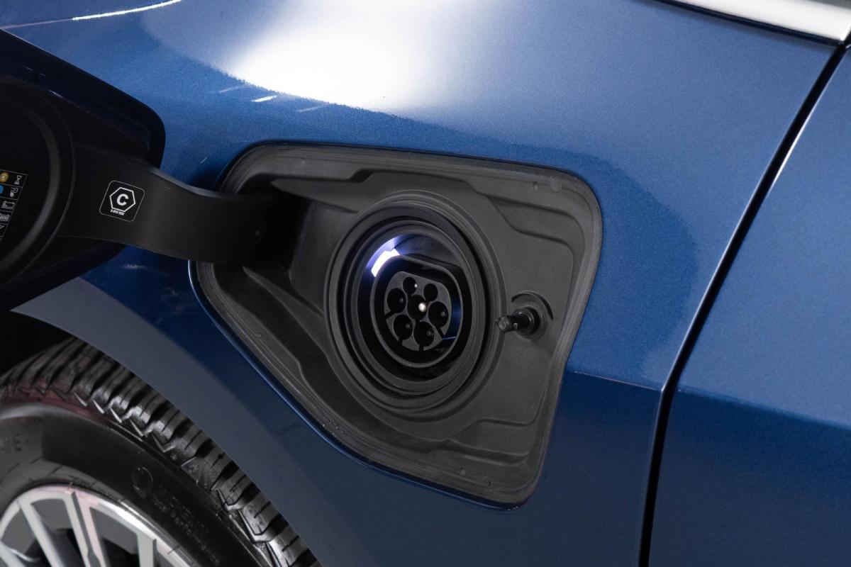 bmw-serie-2-2022-hibrido-a-gasolina-1499cc