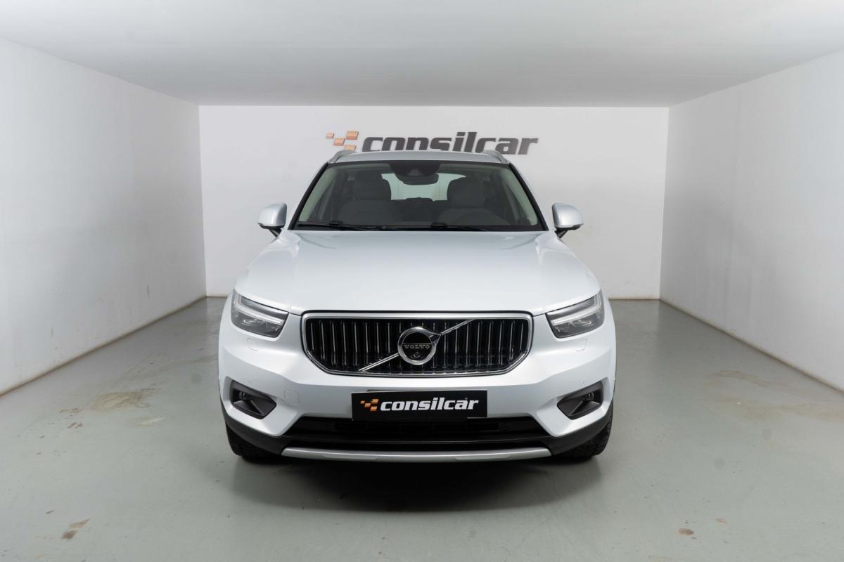 volvo-xc40-2022-hibrido-a-gasolina-1477cc