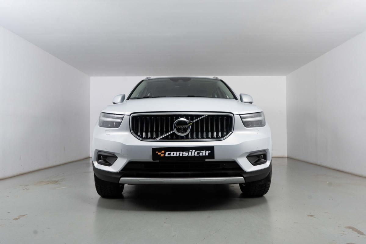 volvo-xc40-2022-hibrido-a-gasolina-1477cc