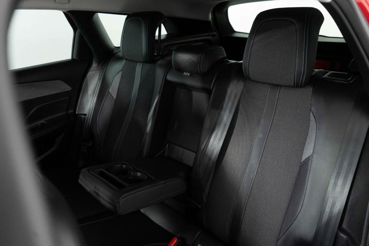 peugeot-308-sw-2024-gasolina-1199cc