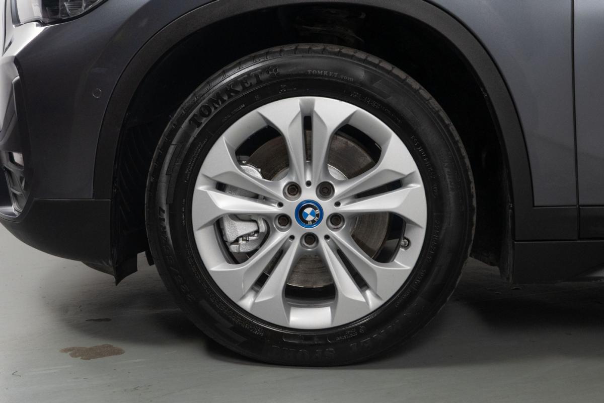 bmw-x1-2022-hibrido-a-gasolina-1499cc