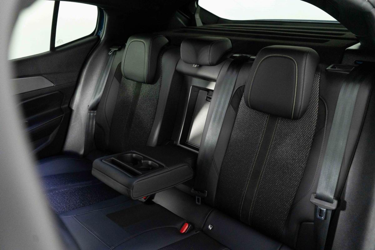 peugeot-408-2025-hibrido-a-gasolina-1598cc
