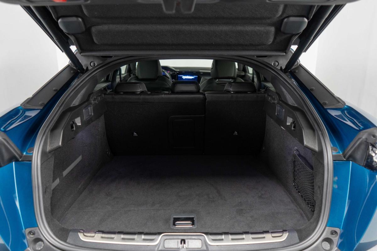 peugeot-408-2025-hibrido-a-gasolina-1598cc