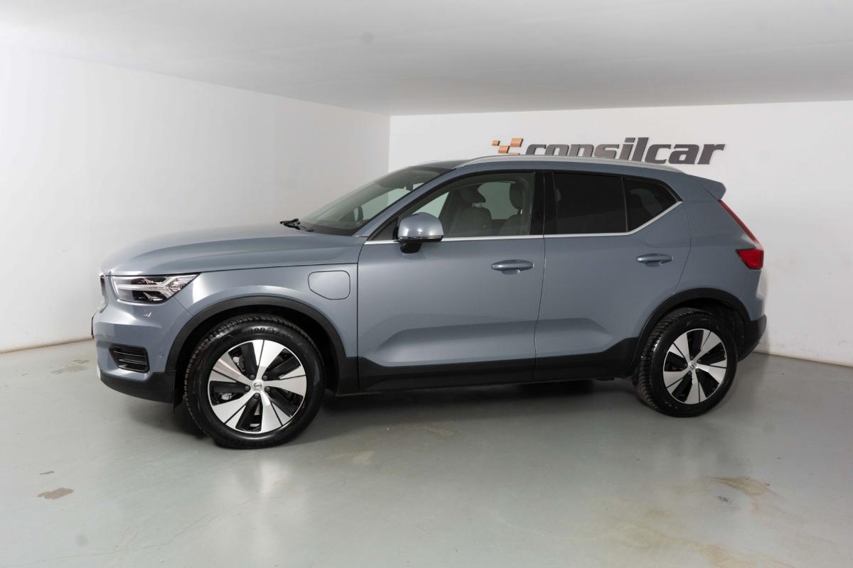 volvo-xc40-2022-hibrido-a-gasolina-1477cc