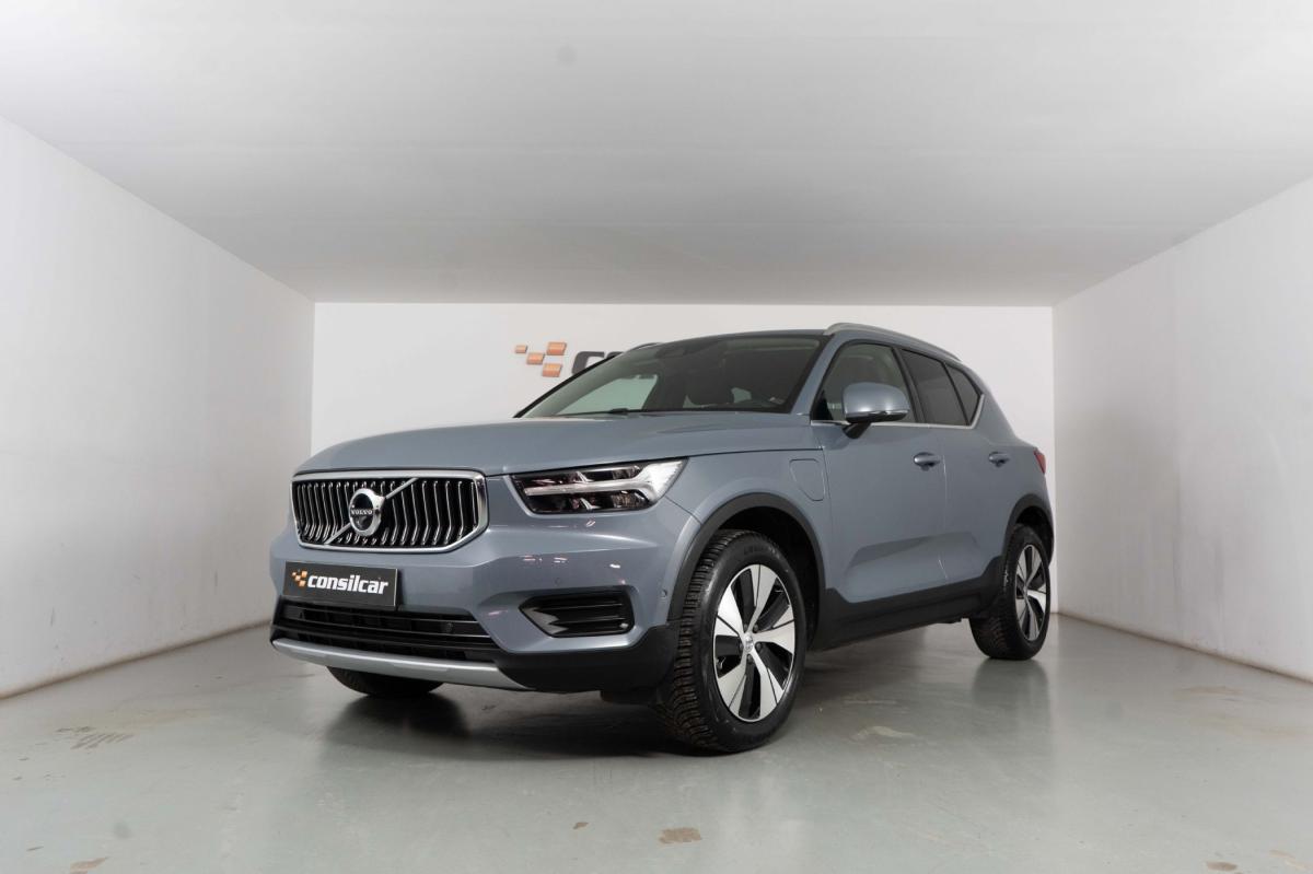 volvo-xc40-2022-hibrido-a-gasolina-1477cc