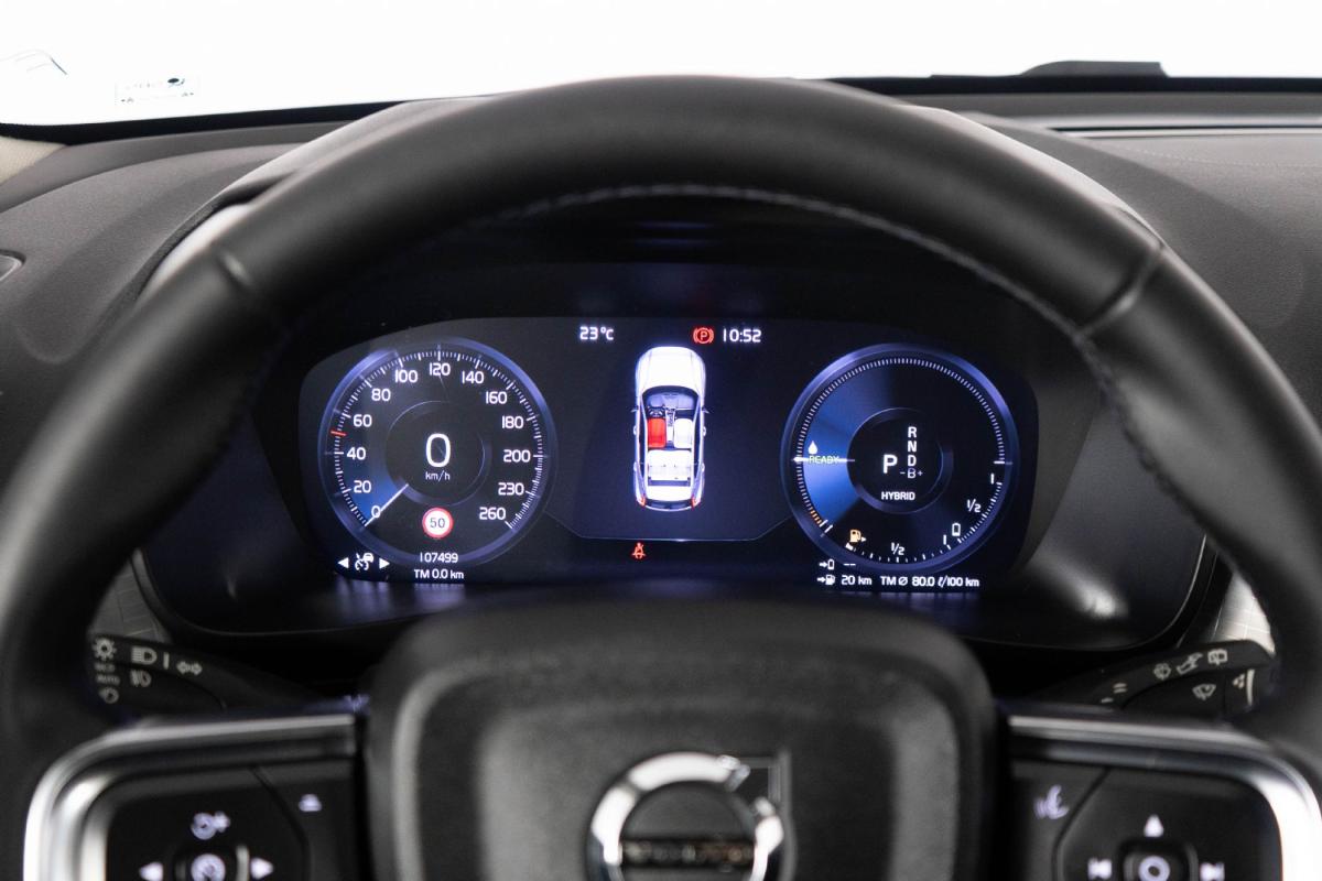 volvo-xc40-2022-hibrido-a-gasolina-1477cc