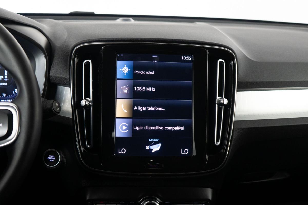 volvo-xc40-2022-hibrido-a-gasolina-1477cc