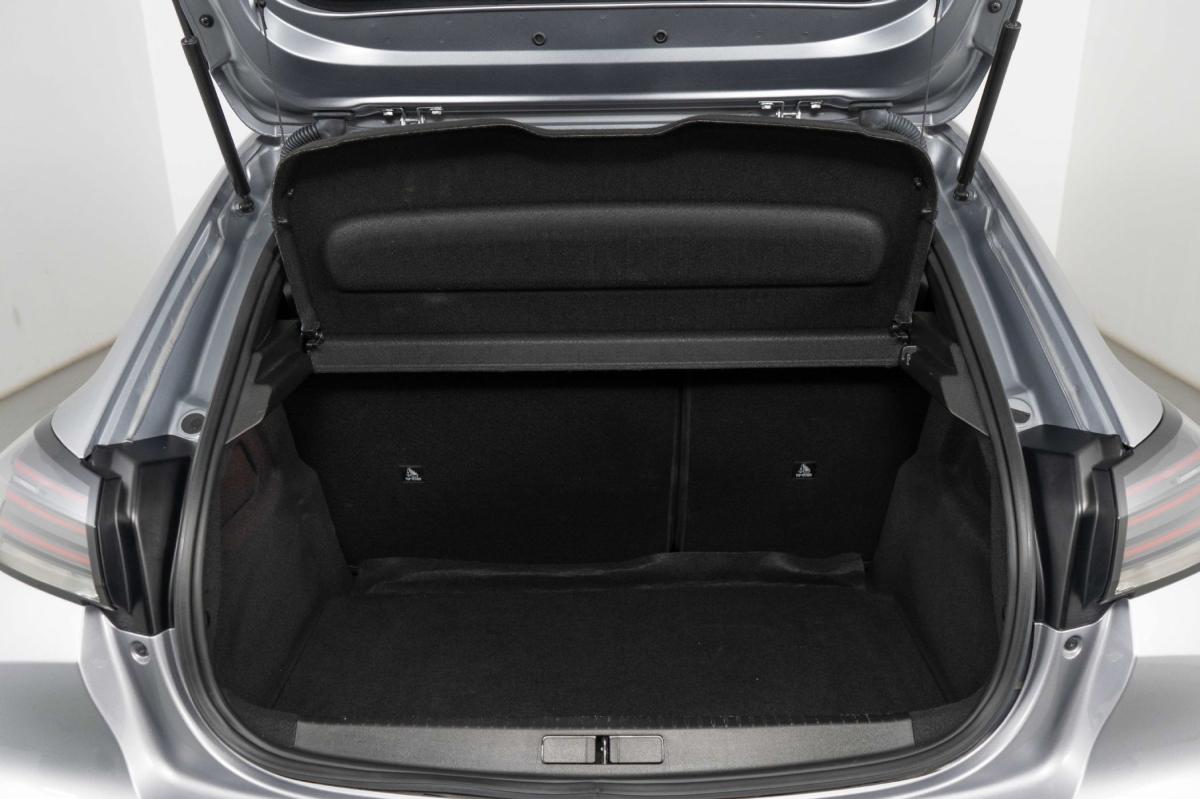 peugeot-208-2025-gasolina-1199cc