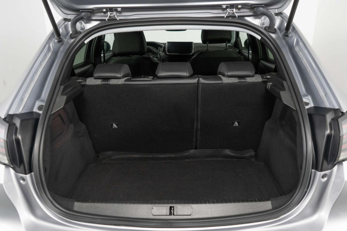 peugeot-208-2025-gasolina-1199cc