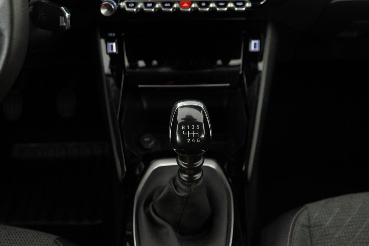 peugeot-208-2025-gasolina-1199cc