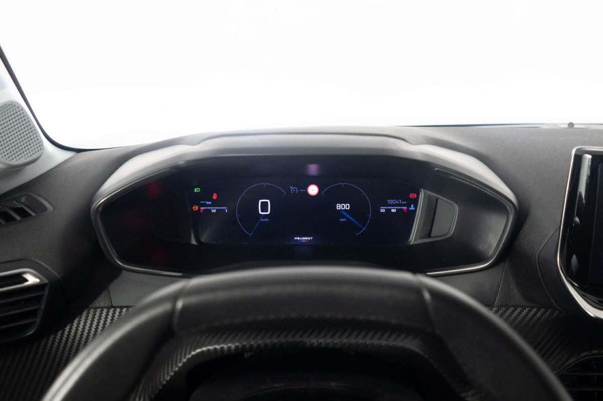 peugeot-208-2025-gasolina-1199cc