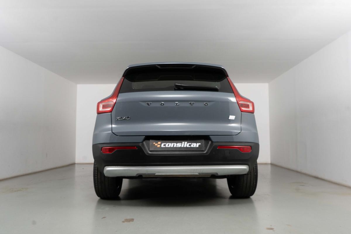 volvo-xc40-2021-hibrido-a-gasolina-1477cc