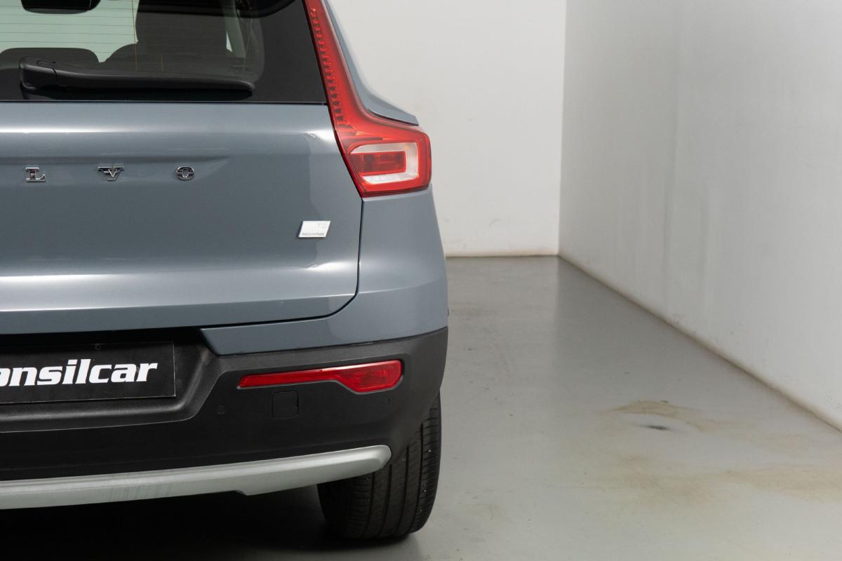 volvo-xc40-2021-hibrido-a-gasolina-1477cc