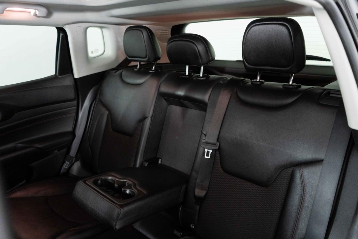 jeep-compass-2022-hibrido-a-gasolina-1332cc
