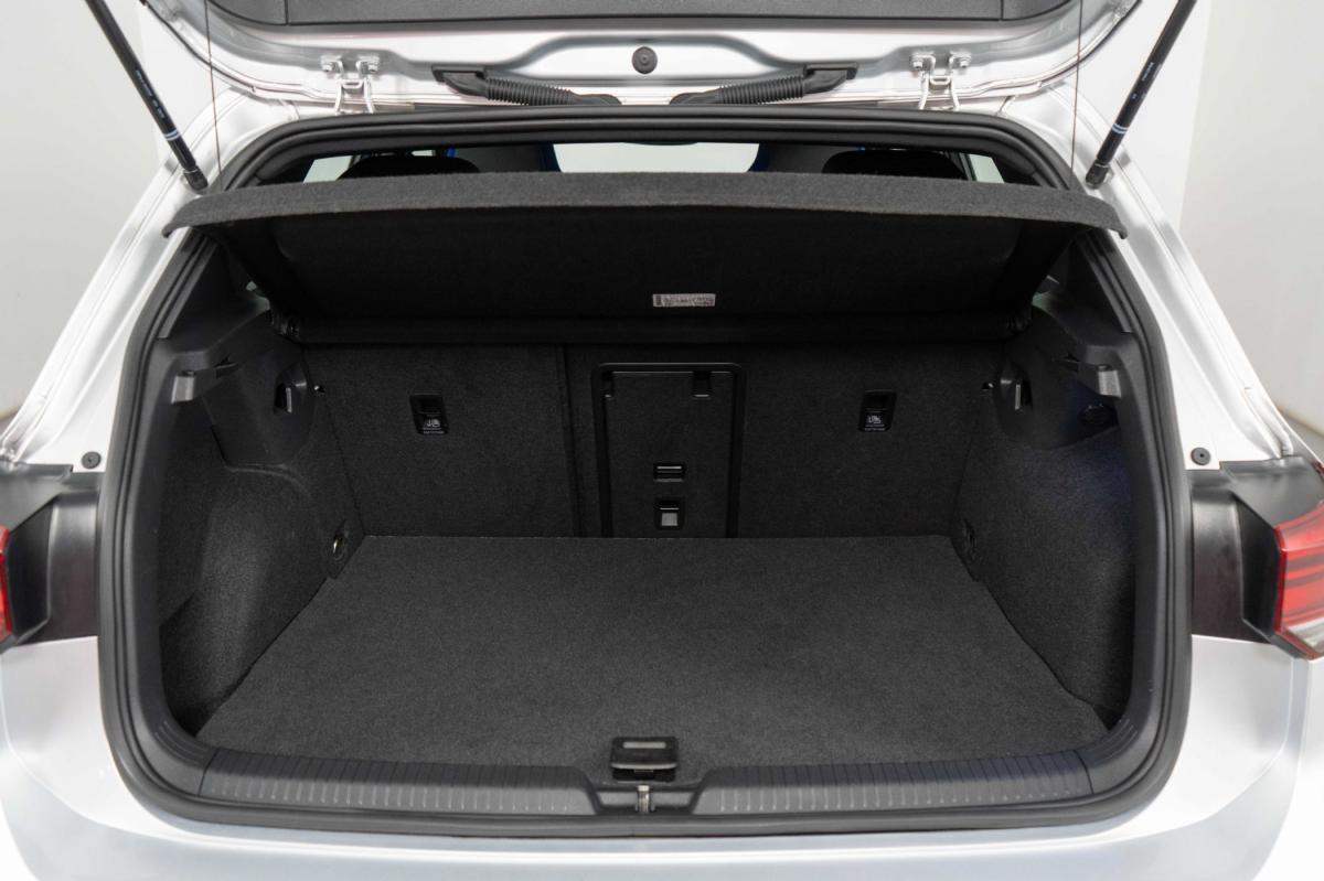 volkswagen-golf-2022-hibrido-a-gasolina-1395cc