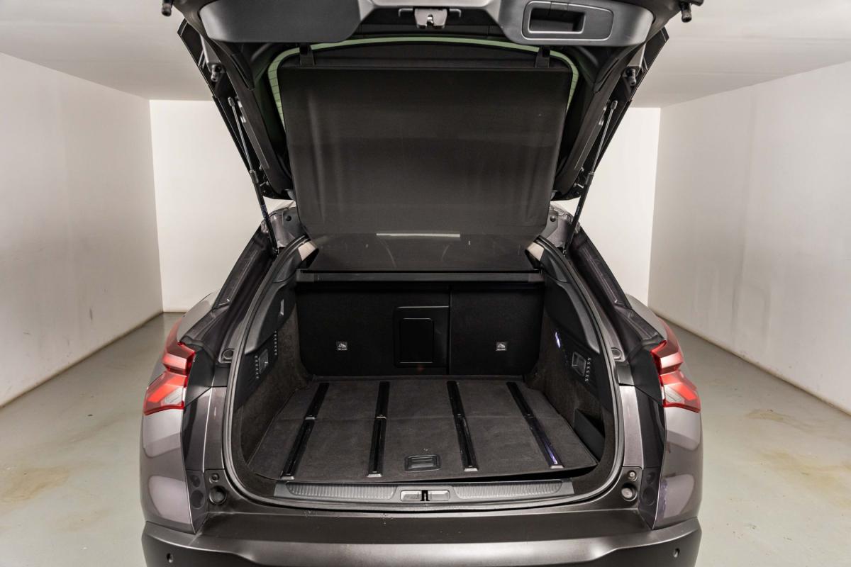 citroen-c5-x-2023-hibrido-a-gasolina-1598cc