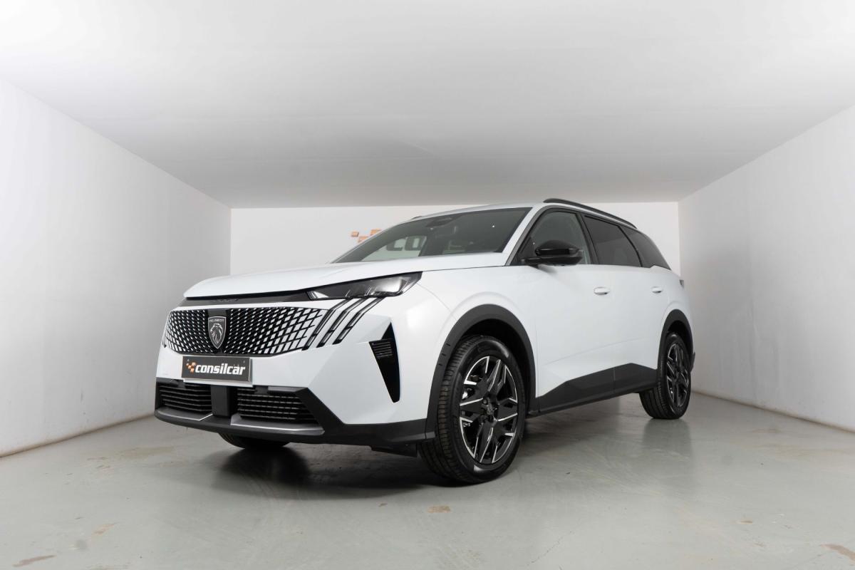 peugeot-5008-2025-gasolina-1199cc