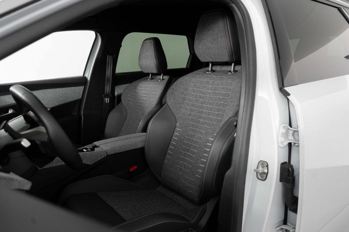 peugeot-5008-2025-gasolina-1199cc