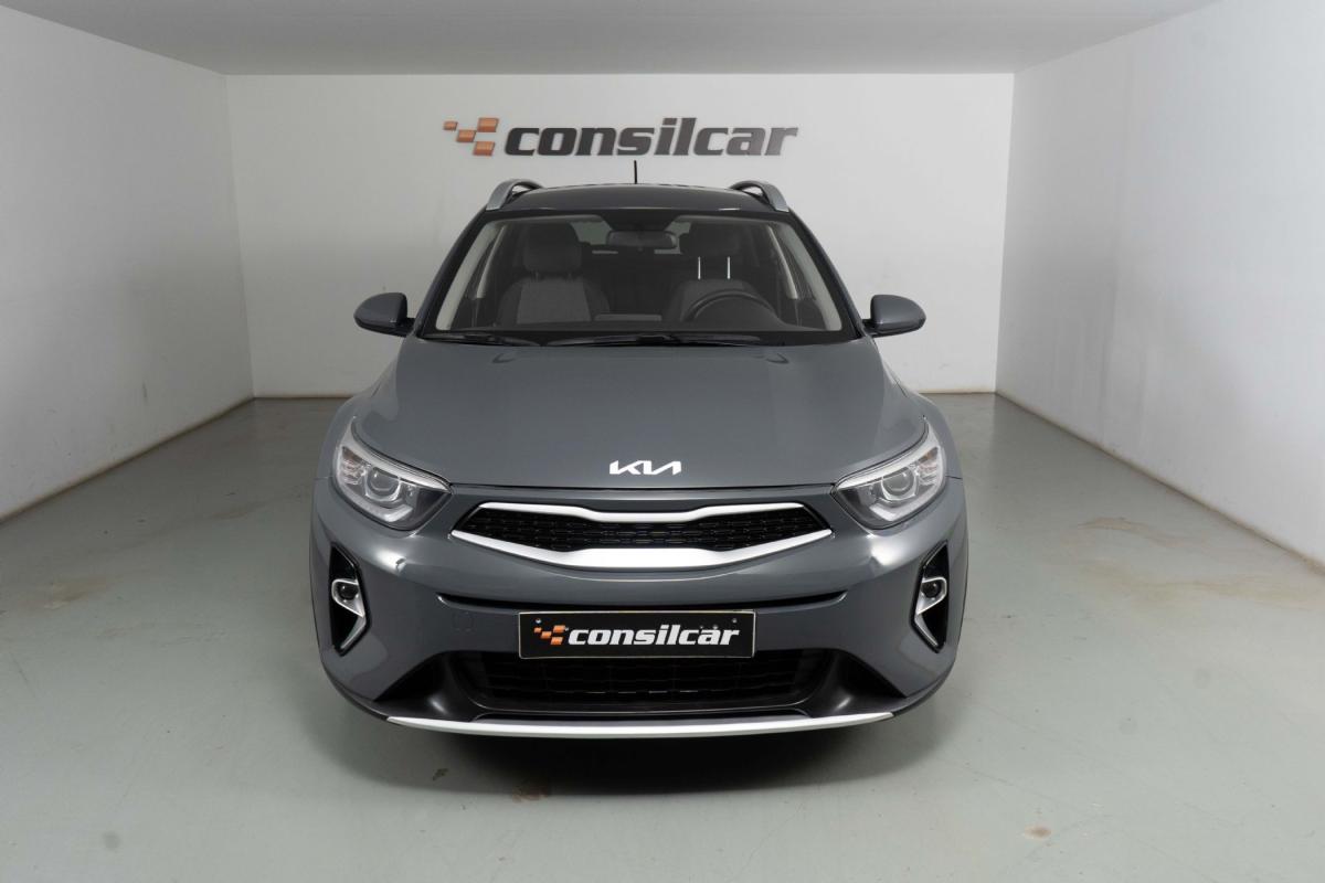 kia-stonic-2022-gasolina-1197cc