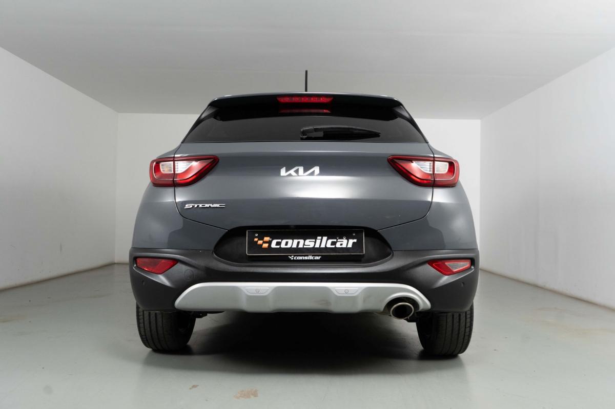 kia-stonic-2022-gasolina-1197cc