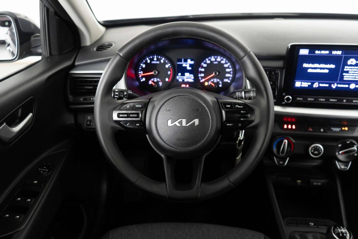 kia-stonic-2022-gasolina-1197cc
