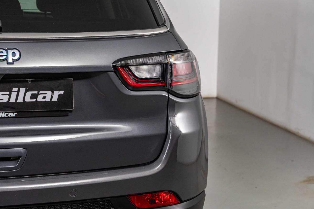 jeep-compass-2023-hibrido-a-gasolina-1332cc