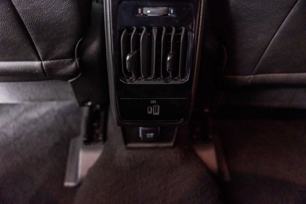 jeep-compass-2023-hibrido-a-gasolina-1332cc