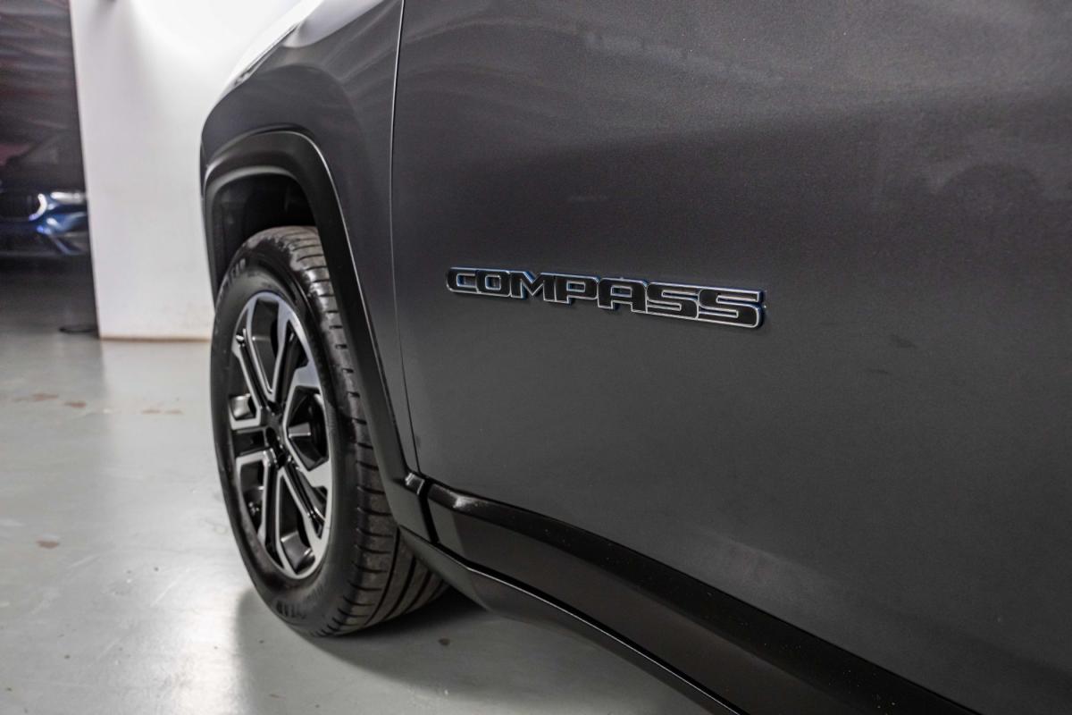 jeep-compass-2023-hibrido-a-gasolina-1332cc