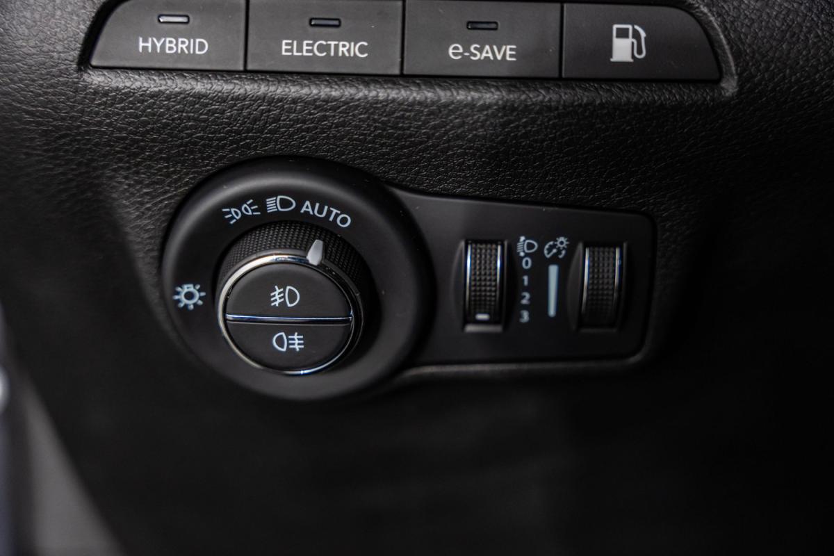 jeep-compass-2023-hibrido-a-gasolina-1332cc