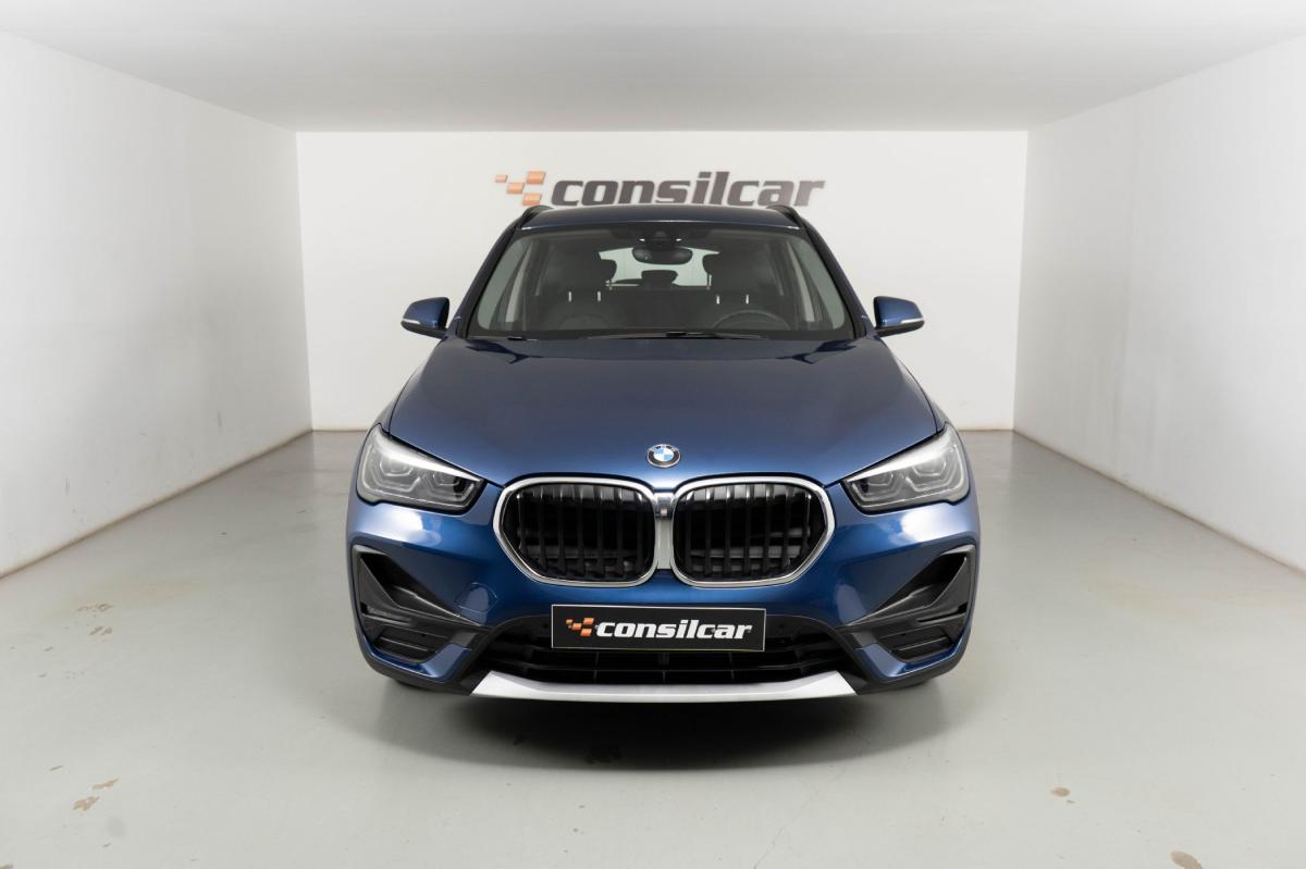 bmw-x1-2021-hibrido-a-gasolina-1499cc