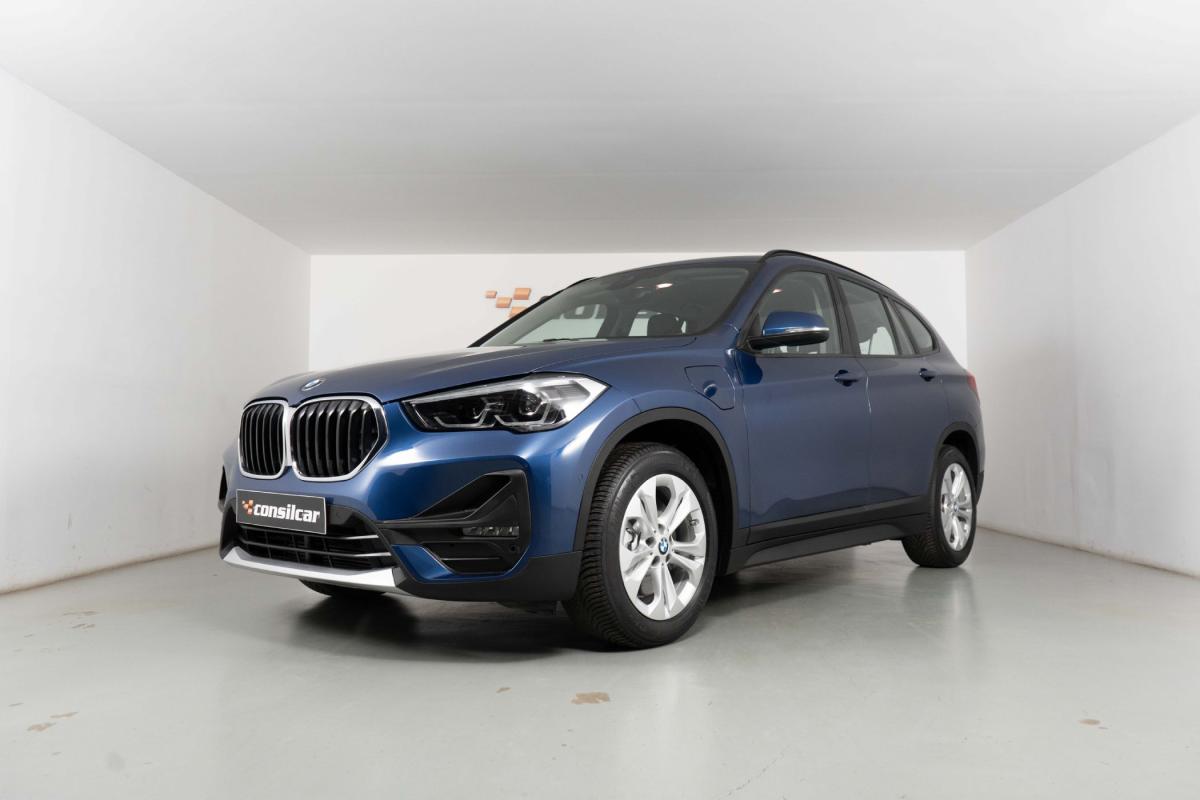 bmw-x1-2021-hibrido-a-gasolina-1499cc